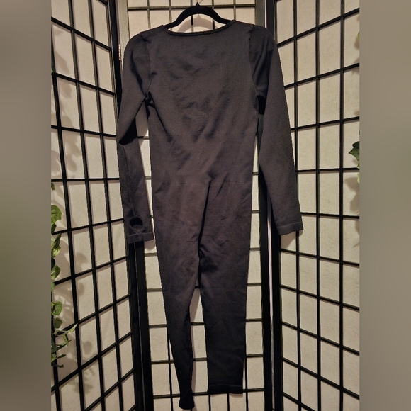 Black Long Sleeve Jumpsuit - Picture 6 of 7